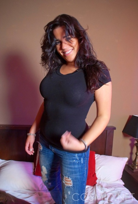 thick stepsister stuck adult photos