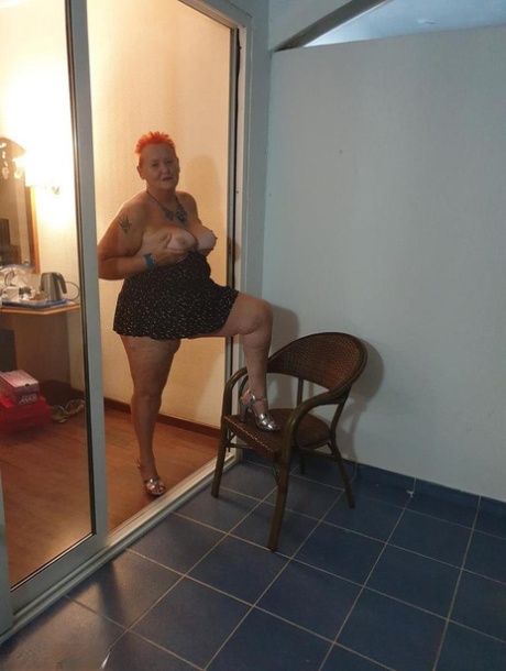 thick girls solo xxx photo