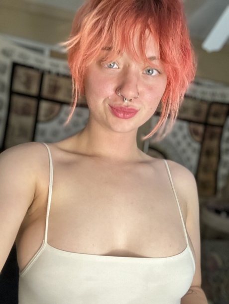 fat female hot naked pic