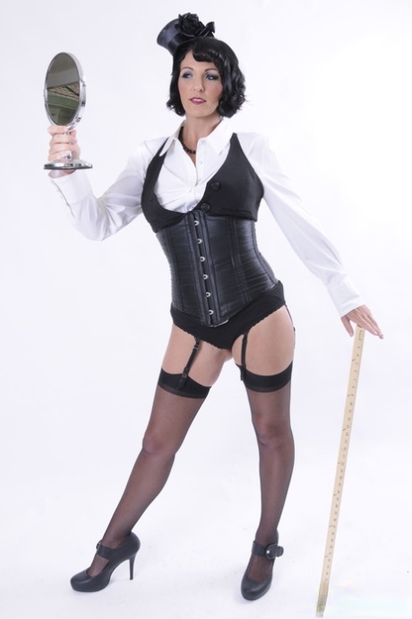thick goth sister sexy xxx img