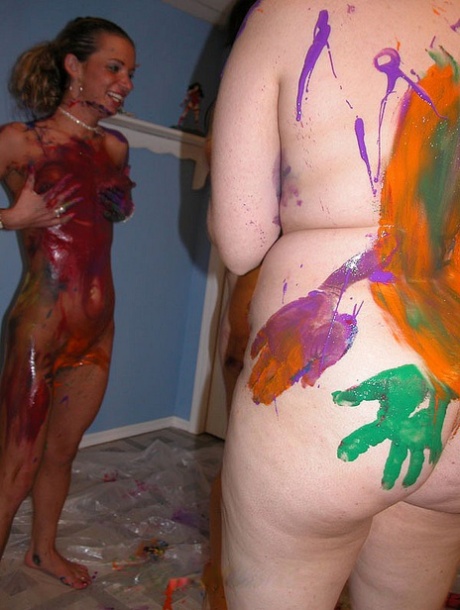 fat aunt naked photos